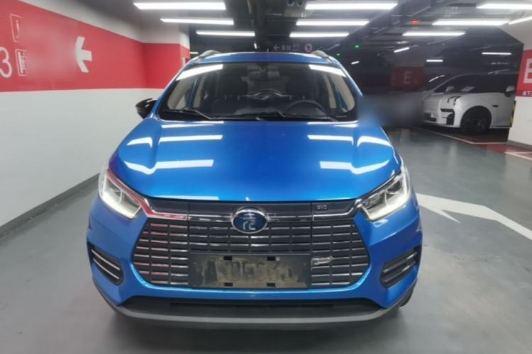 Used BYD Yuan New Energy 2018 EV360 Smart Connected Cool Model Front