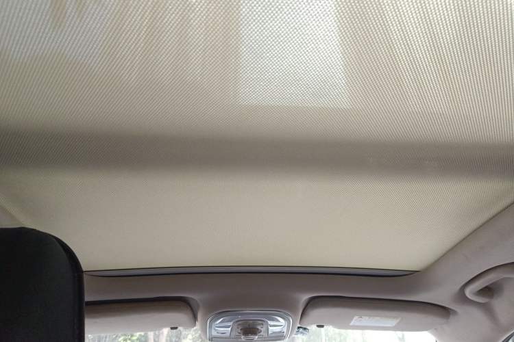 Used BYD Yuan New Energy 2018 EV360 Smart Connected Cool Model Headliner