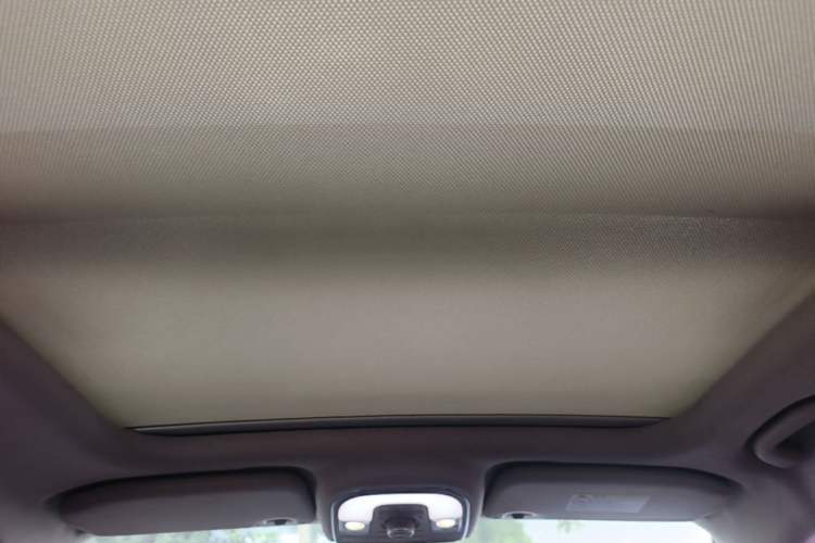 Used BYD Yuan New Energy 2018 EV360 Smart Connect Cool Edition Headliner