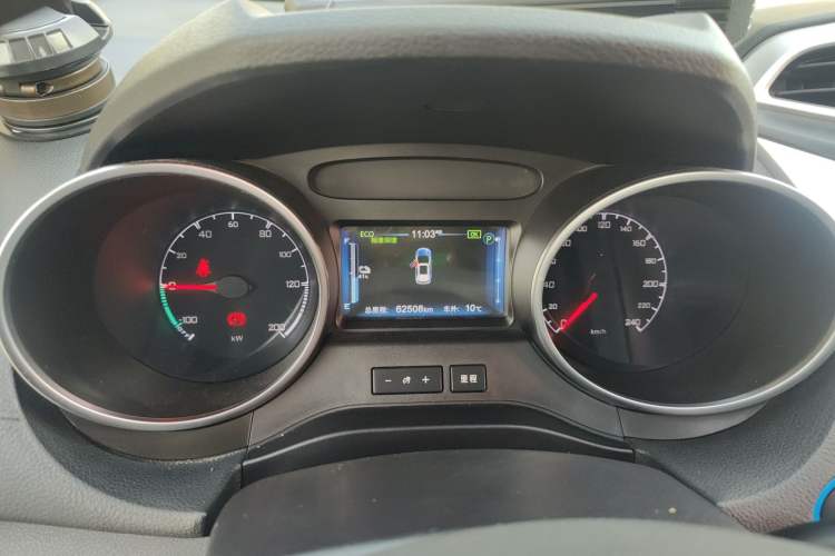 Used BYD Yuan New Energy 2018 EV360 Smart Connect Cool Edition Instrument Cluster