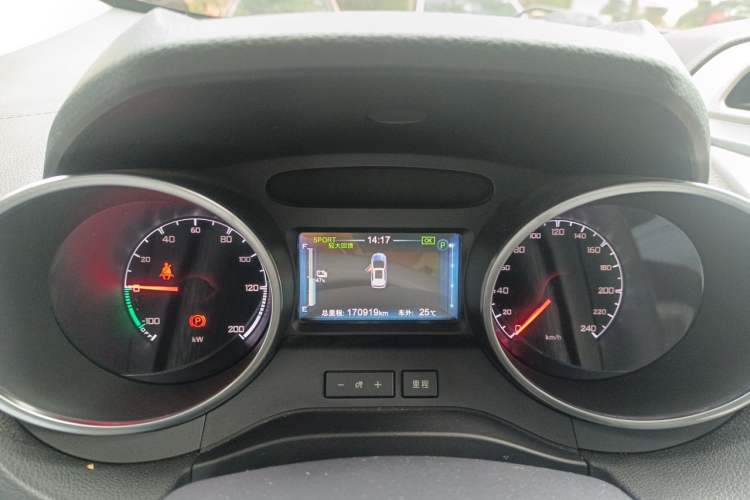 Used BYD Yuan New Energy 2018 EV360 Smart Connected Cool Model Instrument Cluster