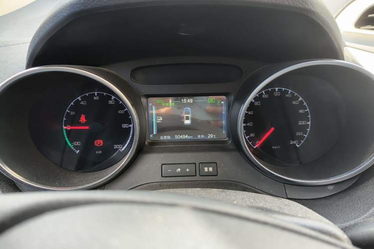 Used BYD Yuan New Energy 2018 EV360 Smart Connect Cool Edition Instrument Cluster