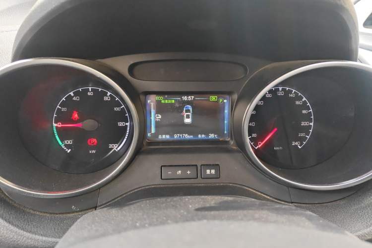 Used BYD Yuan New Energy 2018 EV360 Smart Connect Cool Edition Instrument Cluster