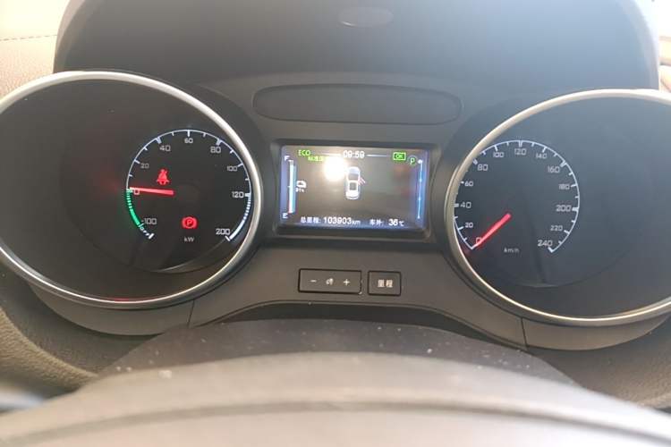 Used BYD Yuan New Energy 2018 EV360 Smart Connect Cool Edition Instrument Cluster