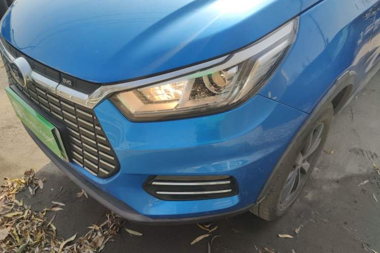 Used BYD Yuan New Energy 2018 EV360 Smart Connect Cool Edition Left Front Headlight