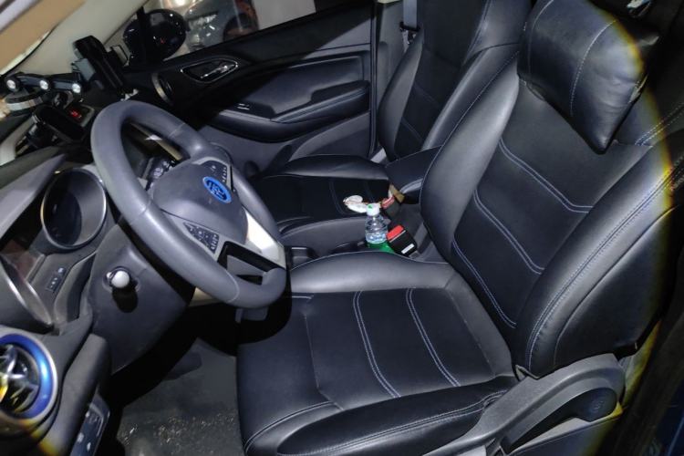 Used BYD Yuan New Energy 2018 EV360 Smart Connect Cool Edition Left Front Seat
