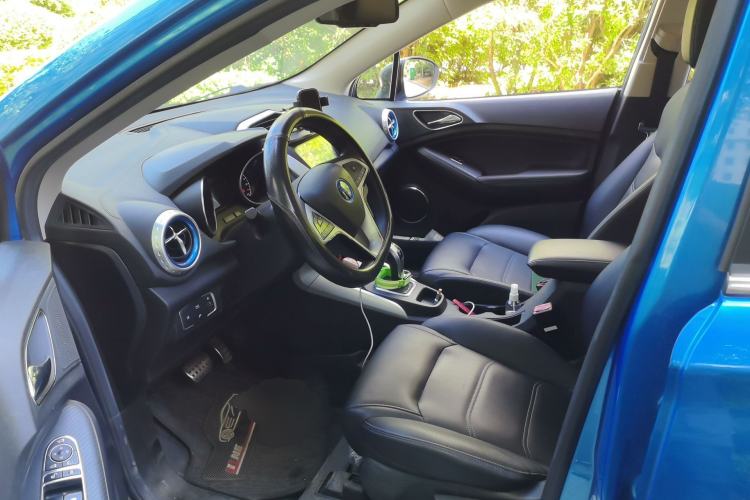 Used BYD Yuan New Energy 2018 EV360 Smart Connect Cool Edition Left Front Seat