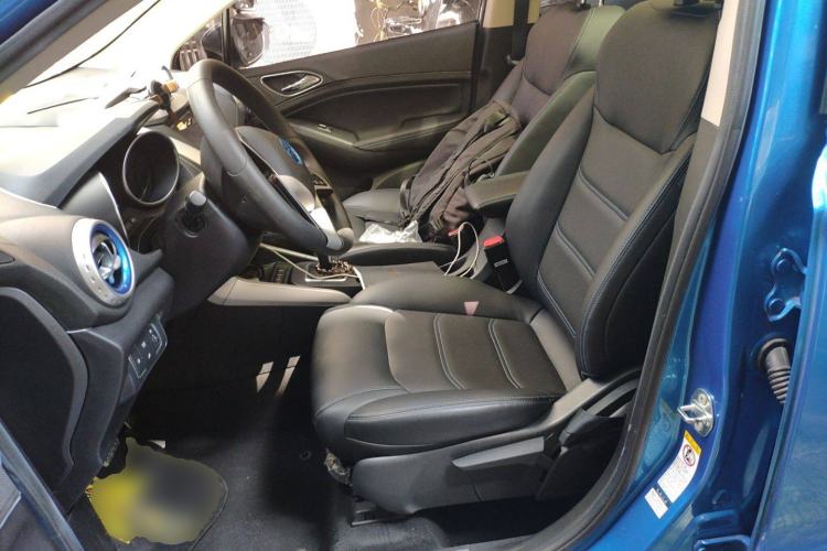 Used BYD Yuan New Energy 2018 EV360 Smart Connect Cool Edition Left Front Seat