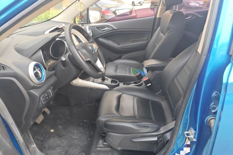 Used BYD Yuan New Energy 2018 EV360 Smart Connect Cool Edition Left Front Seat