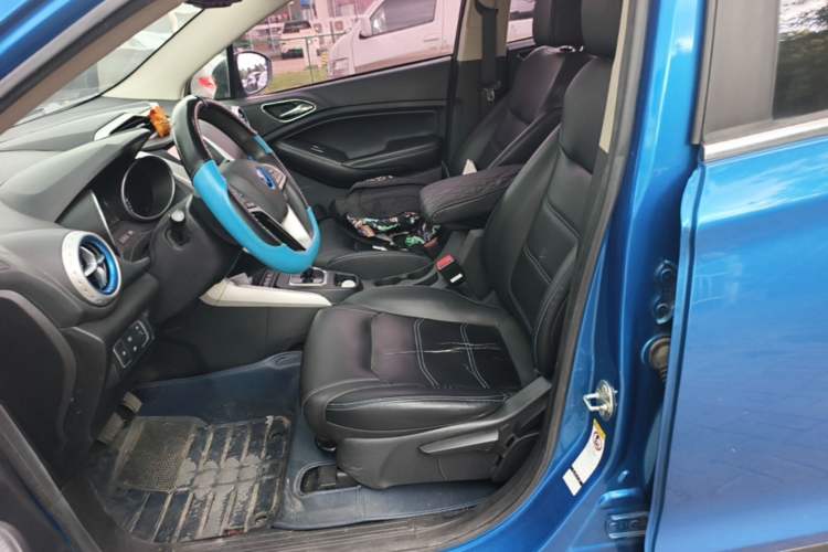 Used BYD Yuan New Energy 2018 EV360 Smart Connect Cool Edition Left Front Seat