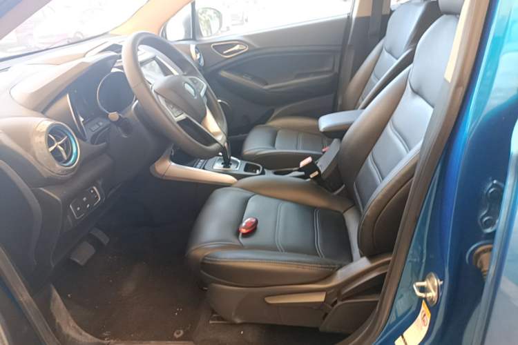 Used BYD Yuan New Energy 2018 EV360 Smart Connect Cool Edition Left Front Seat
