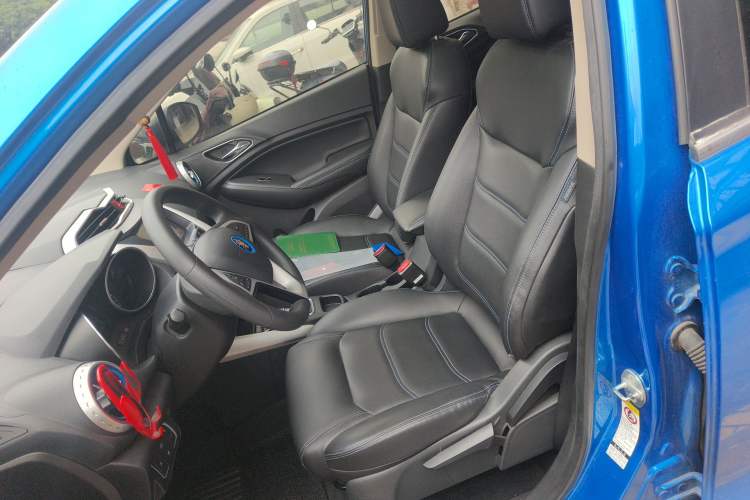 Used BYD Yuan New Energy 2018 EV360 Smart Connect Cool Edition Left Front Seat