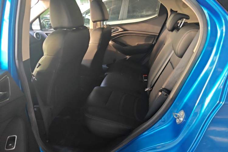 Used BYD Yuan New Energy 2018 EV360 Smart Connect Cool Edition Left Rear Seat