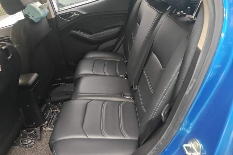 Used BYD Yuan New Energy 2018 EV360 Smart Connect Cool Edition Left Rear Seat