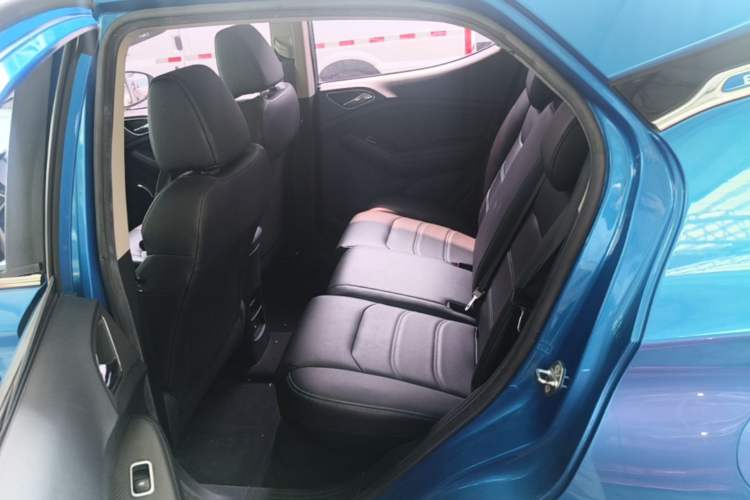 Used BYD Yuan New Energy 2018 EV360 Smart Connect Cool Edition Left Rear Seat