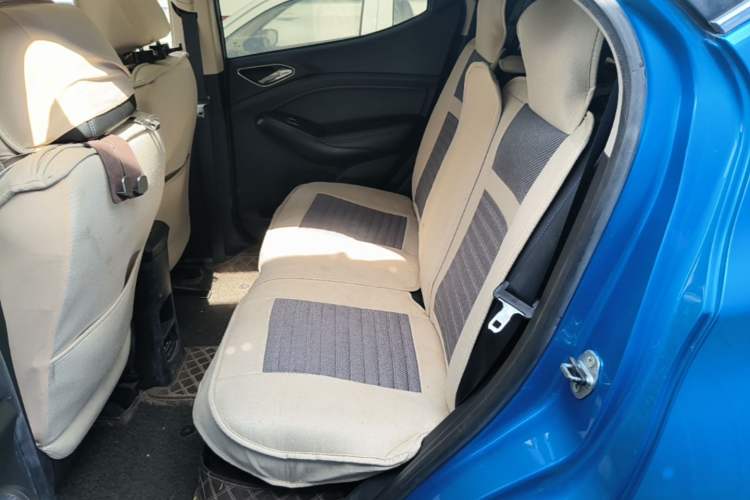 Used BYD Yuan New Energy 2018 EV360 Smart Connect Cool Edition Left Rear Seat