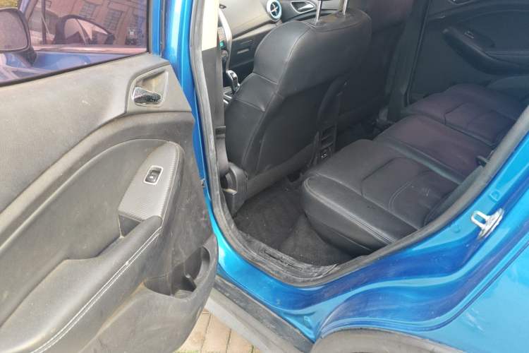 Used BYD Yuan New Energy 2018 EV360 Smart Connect Cool Edition Left Rear Seat