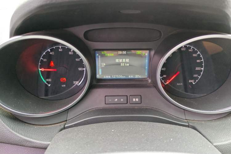 Used BYD Yuan New Energy 2018 EV360 Smart Connect Cool Edition Odometer Close Up