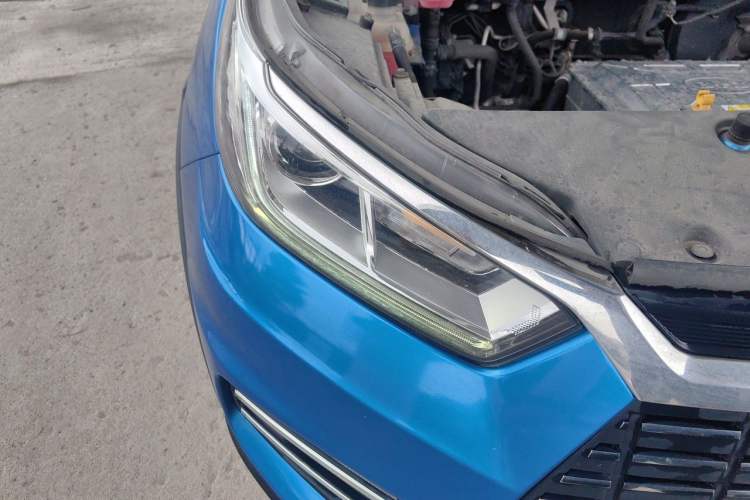 Used BYD Yuan New Energy 2018 EV360 Smart Connect Cool Edition Right Front Headlight