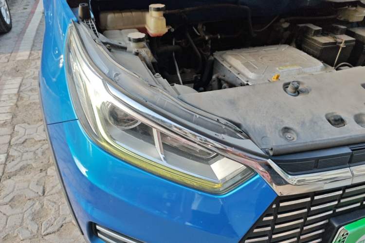 Used BYD Yuan New Energy 2018 EV360 Smart Connect Cool Edition Right Front Headlight