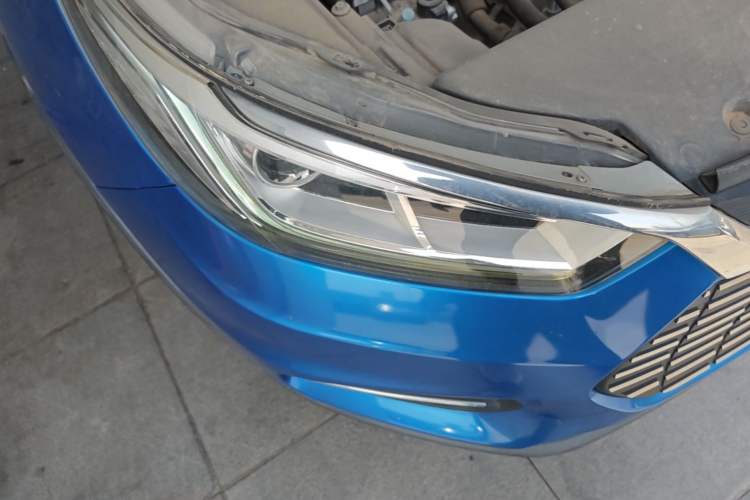 Used BYD Yuan New Energy 2018 EV360 Smart Connect Cool Edition Right Front Headlight