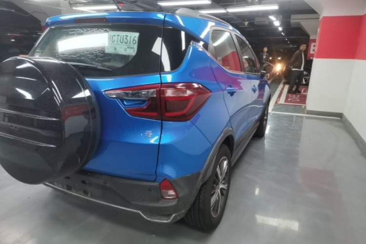 Used BYD Yuan New Energy 2018 EV360 Smart Connected Cool Model Right Rear Taillight