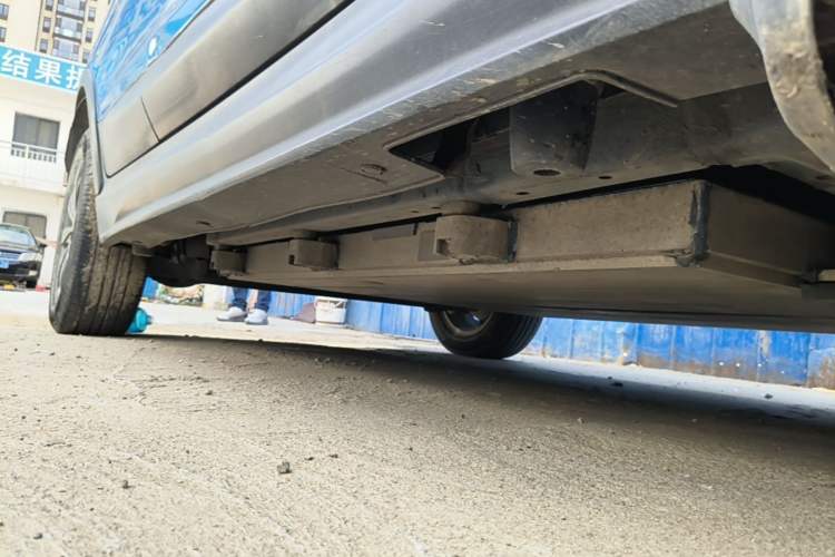 Used BYD Yuan New Energy 2018 EV360 Smart Connect Cool Edition Right Side Sill