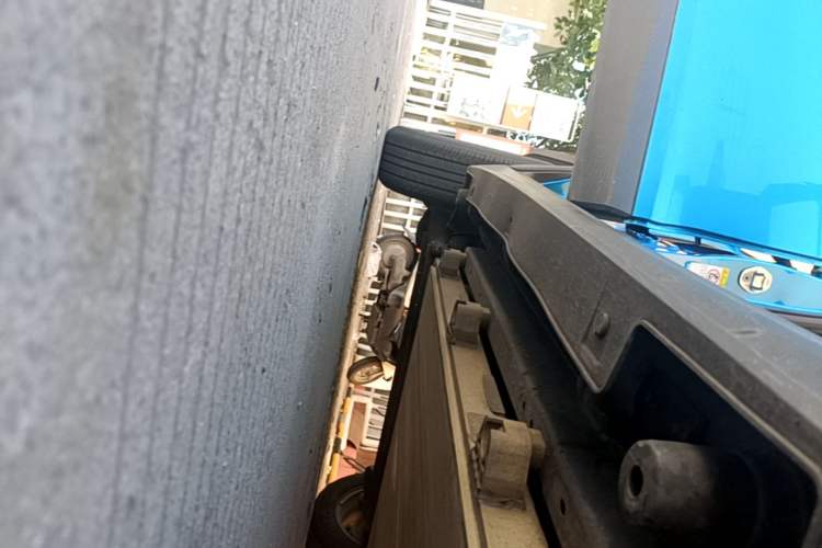 Used BYD Yuan New Energy 2018 EV360 Smart Connect Cool Edition Right Side Sill