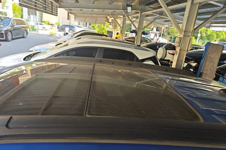 Used BYD Yuan New Energy 2018 EV360 Smart Connect Cool Edition Roof