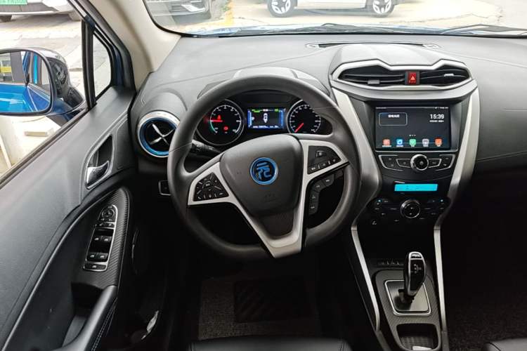 Used BYD Yuan New Energy 2018 EV360 Smart Connect Cool Edition Steering Wheel