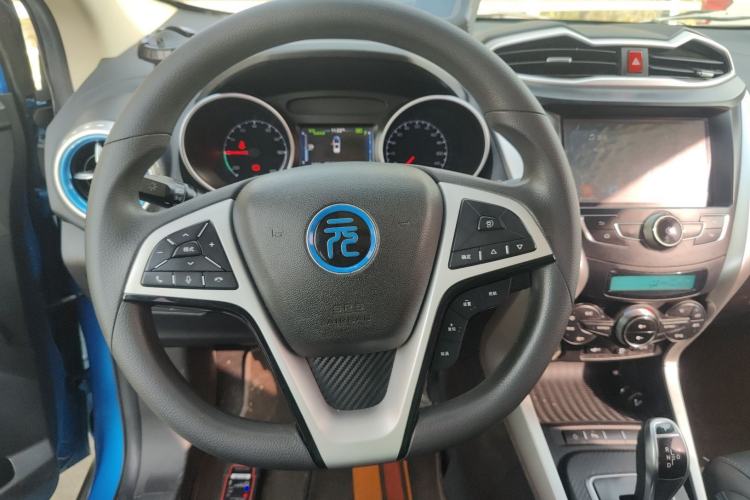 Used BYD Yuan New Energy 2018 EV360 Smart Connect Cool Edition Steering Wheel