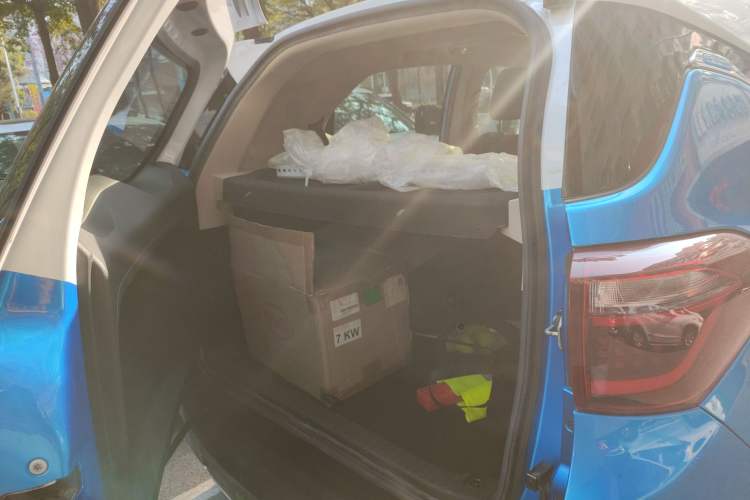 Used BYD Yuan New Energy 2018 EV360 Smart Connected Cool Model Trunk