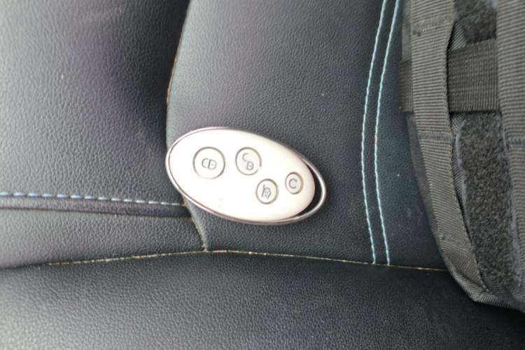 Used BYD Yuan New Energy 2018 EV360 Smart Connect Cool Edition Vehicle Key