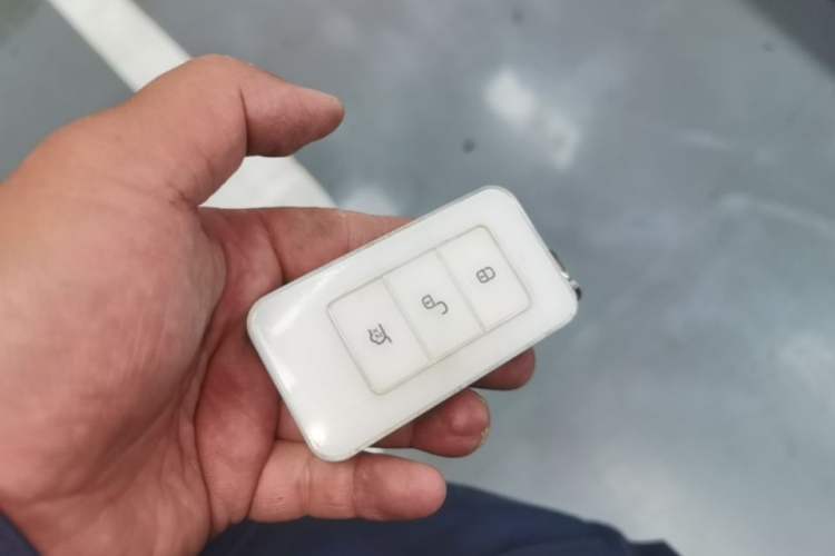 Used BYD Yuan New Energy 2018 EV360 Smart Connected Cool Model Vehicle Key