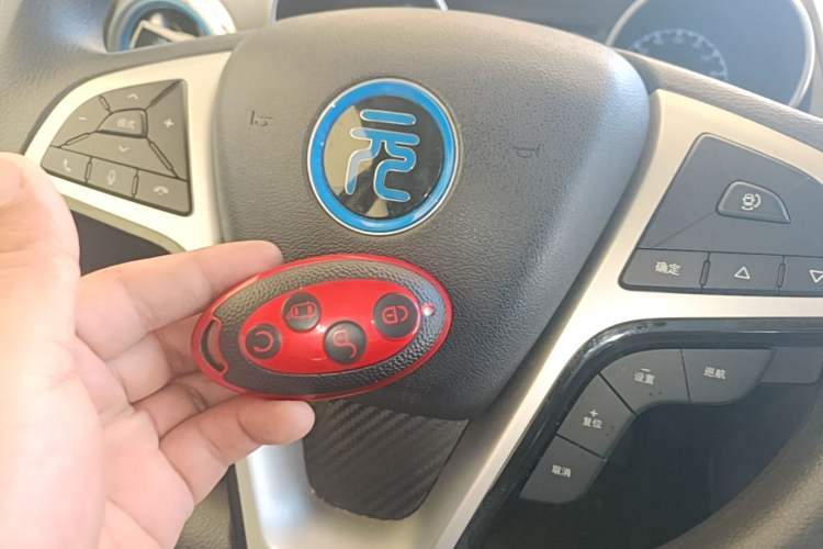 Used BYD Yuan New Energy 2018 EV360 Smart Connect Cool Edition Vehicle Key