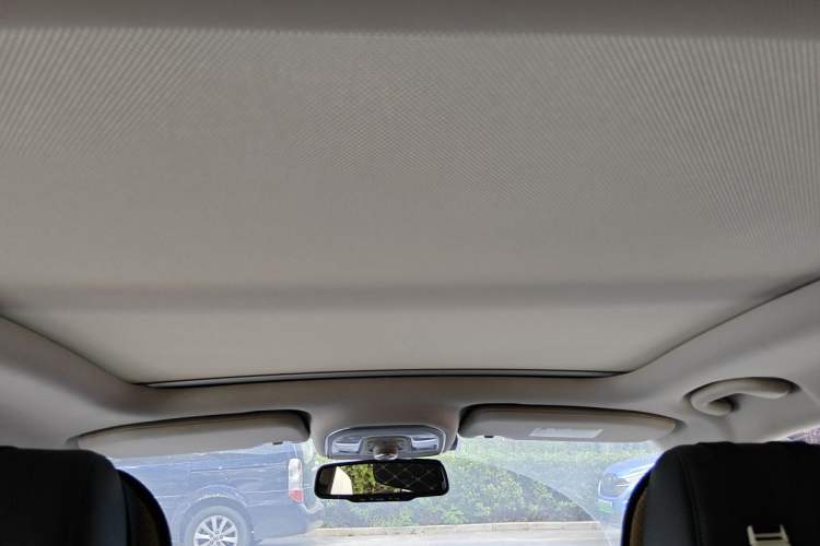 Used BYD Yuan New Energy 2018 EV360 Smart Connected Cool Model Headliner