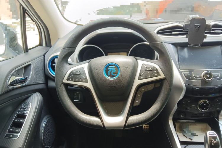 Used BYD Yuan New Energy 2018 EV360 Smart Connected Cool Model Steering Wheel