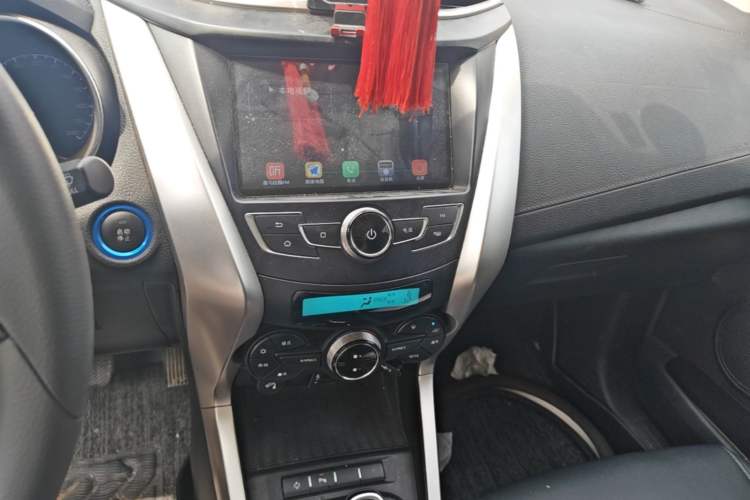 Used BYD Yuan New Energy 2018 EV360 Smart Connect Cool Edition Audio And AC Panel