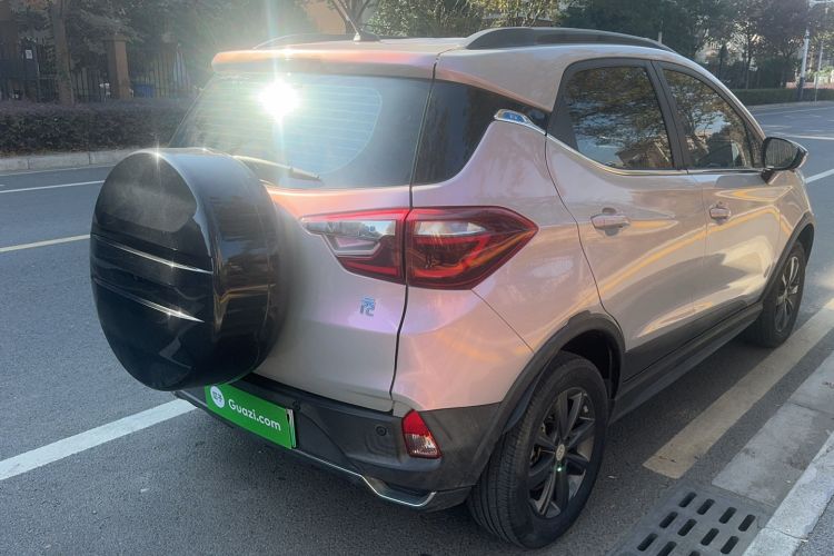 Used BYD Yuan New Energy 2018 EV360 Smart Connect Cool Edition Exterior 7