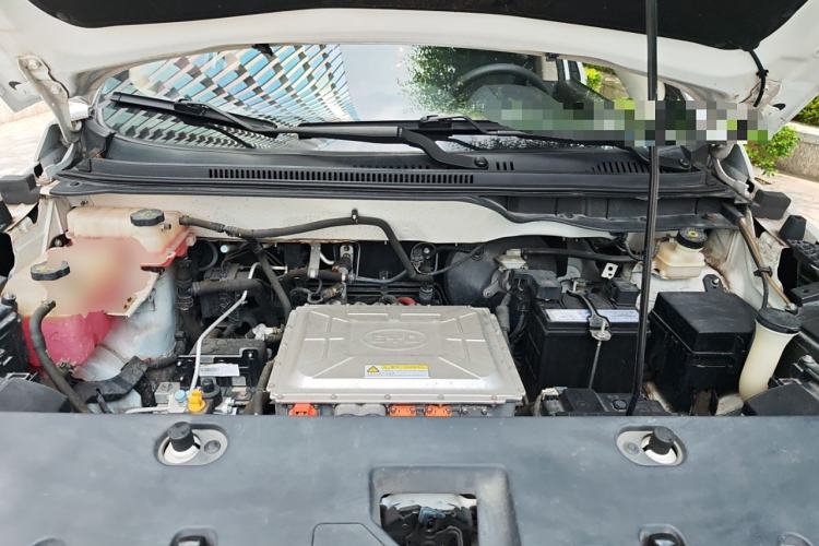 Used BYD Yuan New Energy 2018 EV360 Smart Connect Cool Edition Engine Bay
