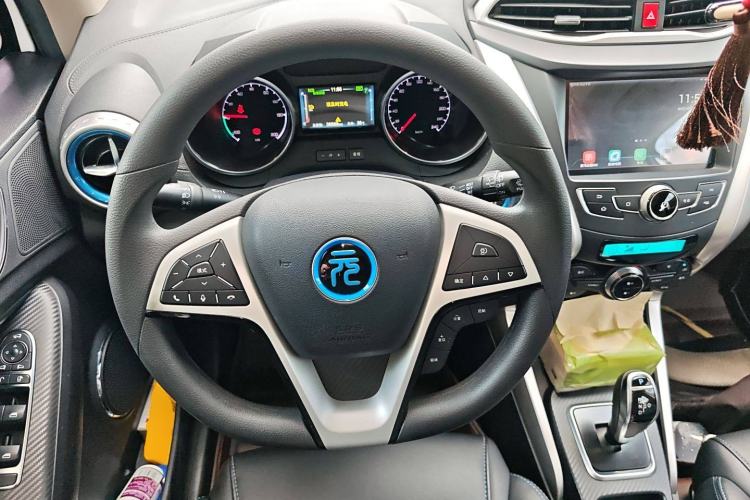 Used BYD Yuan New Energy 2018 EV360 Smart Connect Cool Edition Steering Wheel