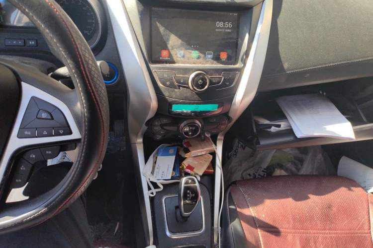 Used BYD Yuan New Energy 2018 EV360 Smart Connect Cool Edition Audio And AC Panel