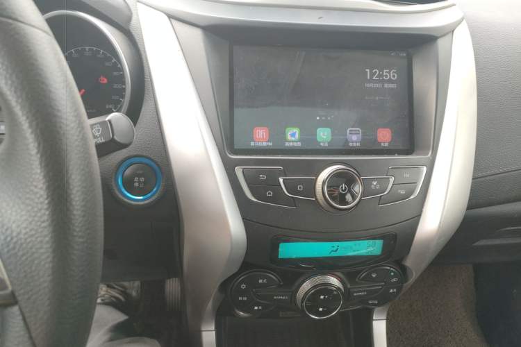 Used BYD Yuan New Energy 2018 EV360 Smart Connect Cool Edition Audio And AC Panel