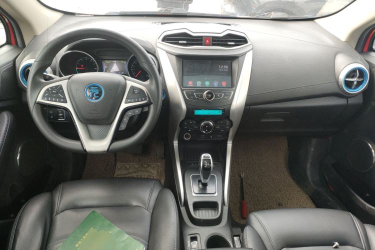 Used BYD Yuan New Energy 2018 EV360 Smart Connect Cool Edition Center Console