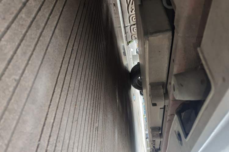 Used BYD Yuan New Energy 2018 EV360 Smart Connect Cool Edition Chassis Front Left