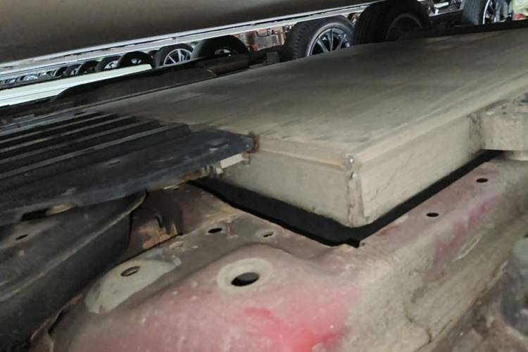 Used BYD Yuan New Energy 2018 EV360 Smart Connect Cool Edition Chassis Front Right