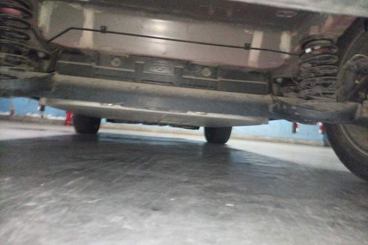 Used BYD Yuan New Energy 2018 EV360 Smart Connected Cool Model Chassis Rear
