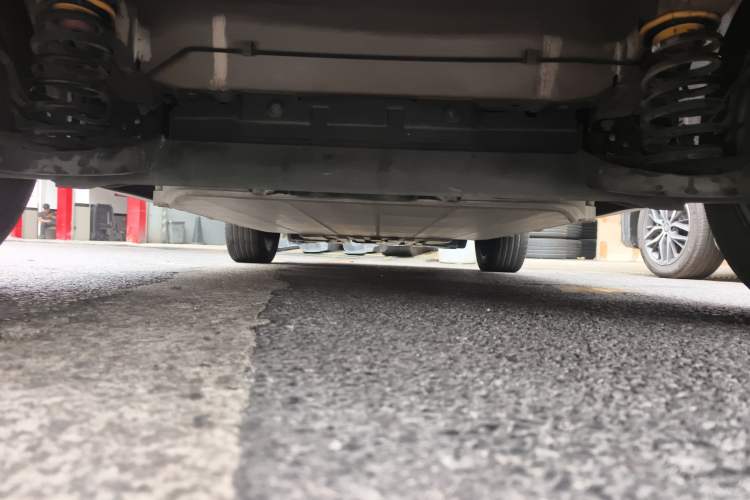 Used BYD Yuan New Energy 2018 EV360 Smart Connected Cool Model Chassis Rear