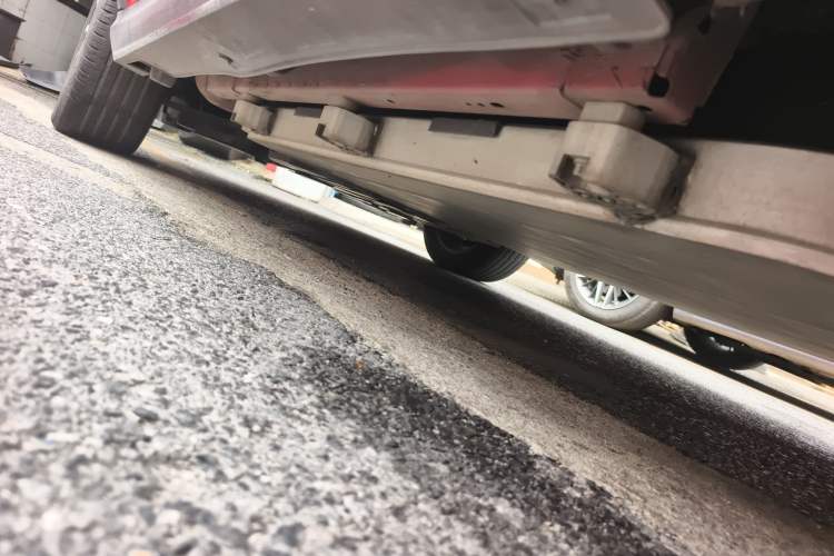 Used BYD Yuan New Energy 2018 EV360 Smart Connected Cool Model Chassis Rear Left