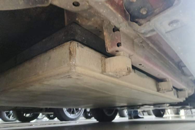 Used BYD Yuan New Energy 2018 EV360 Smart Connect Cool Edition Chassis Rear Right